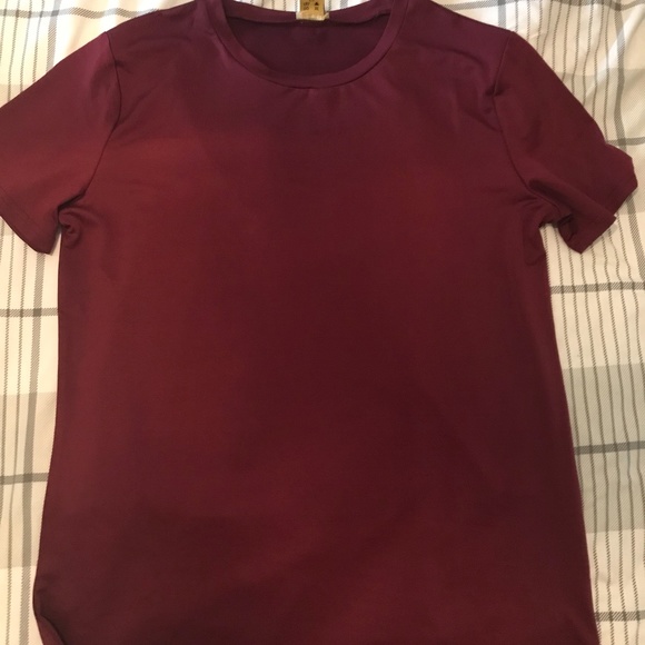 Basic T-Shirt - Picture 1 of 1